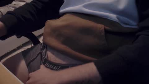 Snapshot of lil_j_ chatting on 10-14-25, 07:47 lil_j_ online show from 10-14-25, 07:47