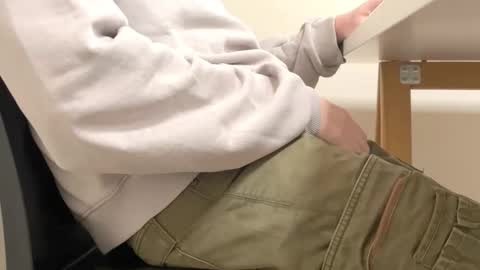 Snapshot of lil_j_ chatting on 01-13-26, 11:04 lil_j_ online show from 01-13-26, 11:04