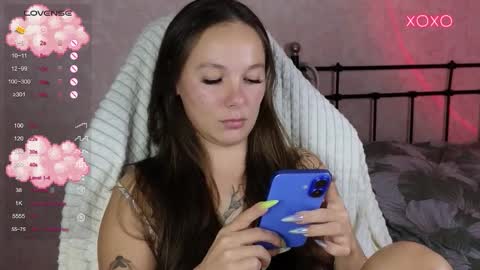 little moon online show from 09-15-25, 08:53