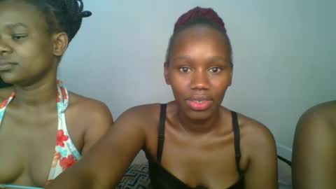 Snapshot of lil_meg chatting on 02-26-26, 07:29 lil_meg online show from 02-26-26, 07:29