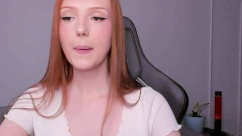 Snapshot of lil_pumpkinpie chatting on 02-08-25, 11:33 Val online show from 02-08-25, 11:33