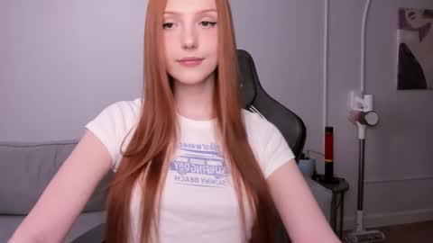 Snapshot of lil_pumpkinpie chatting on 02-22-25, 07:45 Val online show from 02-22-25, 07:45