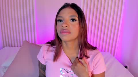 L I L A   online show from 01-30-25, 07:59