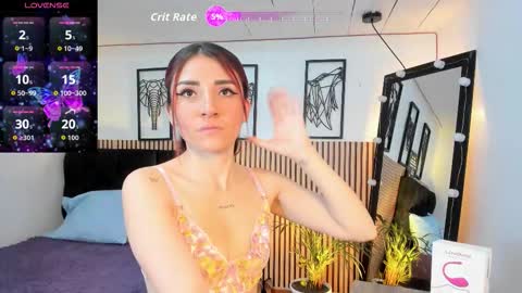 Snapshot of lila_elliot chatting on 09-13-25, 08:19 Lila online show from 09-13-25, 08:19