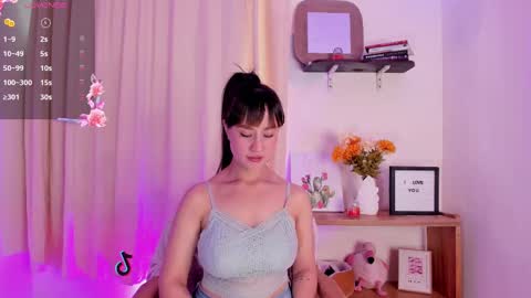 Snapshot of lila_rush_ chatting on 10-06-25, 09:01 Lila  online show from 10-06-25, 09:01