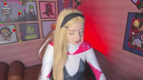Lila online show from 05-29-26, 04:16
