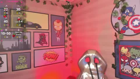 Lila online show from 06-17-26, 04:37