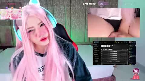 Lila online show from 10-28-25, 01:14