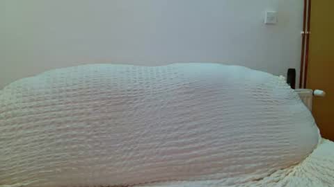 Snapshot of lilbearxxxx chatting on 07-30-26, 07:24 lilbearxxxx online show from 07-30-26, 07:24