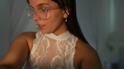Rebecca online show from 10-07-25, 04:15