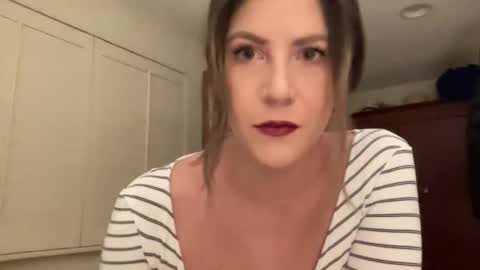 Snapshot of lilbi85_ chatting on 12-02-24, 04:42 lilbi85_ online show from 12-02-24, 04:42