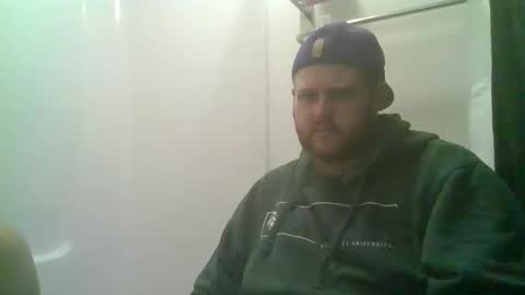 Snapshot of lilbratty_clouds_ogpuffdragon chatting on 01-07-25, 06:38 lilbratty_clouds_ogpuffdragon online show from 01-07-25, 06:38