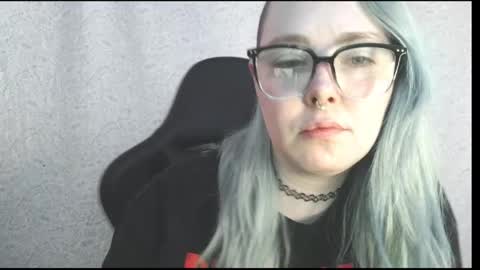 emily ryanson online show from 06-01-26, 08:10