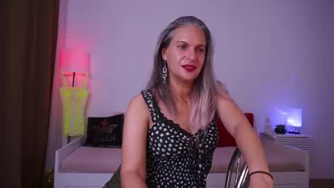 Snapshot of lilhearta chatting on 06-24-26, 09:47 Andreea online show from 06-24-26, 09:47