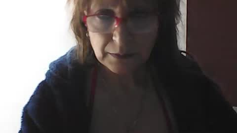 lilieth online show from 10-16-25, 06:42