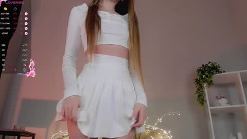Snapshot of lili__roze_ chatting on 01-05-25, 06:56 lili__roze_ online show from 01-05-25, 06:56