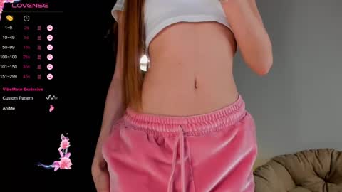 Snapshot of lili__roze_ chatting on 03-09-25, 09:46 lili__roze_ online show from 03-09-25, 09:46