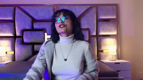 lili_clan online show from 11-21-25, 05:06