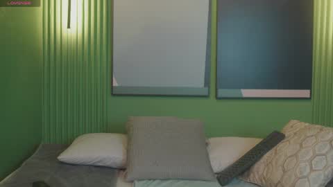 Lili  online show from 04-25-26, 01:41