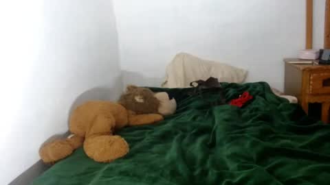 Snapshot of lili_hot_1 chatting on 04-02-26, 04:10 lili_hot_1 online show from 04-02-26, 04:10