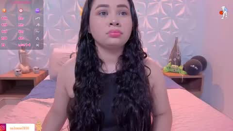 Snapshot of lili_mccormick chatting on 10-22-25, 02:56 SALOME online show from 10-22-25, 02:56