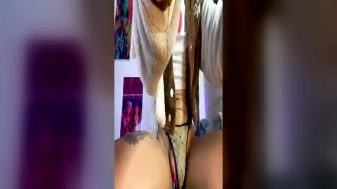 lili_zinx666 online show from 06-11-26, 11:08