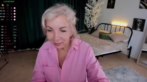 Lilia online show from 09-09-25, 11:21