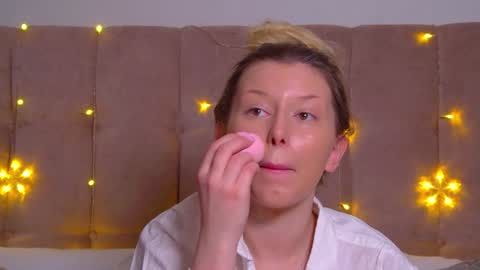 Snapshot of liliabianca chatting on 01-14-25, 06:24 Mia online show from 01-14-25, 06:24