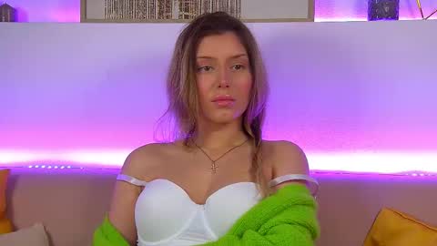 Snapshot of liliabianca chatting on 02-10-25, 09:36 Mia online show from 02-10-25, 09:36
