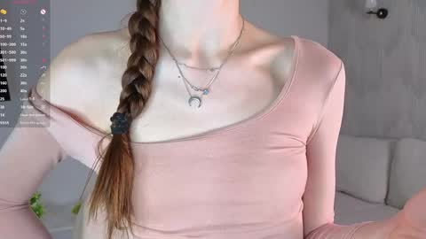 Snapshot of lilianbickford chatting on 04-29-26, 03:05 Hi I am Luna online show from 04-29-26, 03:05