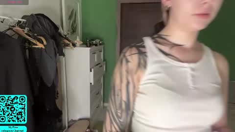 Lilian online show from 07-31-26, 07:19