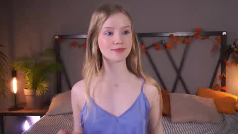 Lilian online show from 11-24-25, 12:49