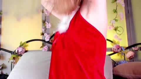 hi guys Im new here Im 18 years oldIve never had sex online show from 12-29-24, 06:24