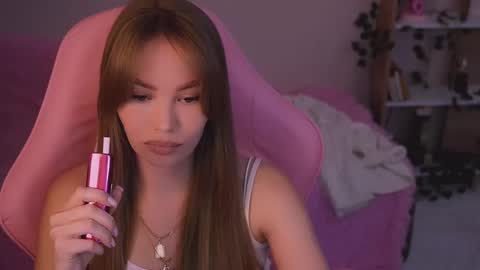 Snapshot of liliasalvatore chatting on 02-20-25, 09:44 Lilia online show from 02-20-25, 09:44