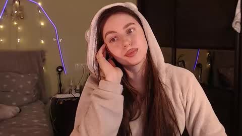 Snapshot of liliatlu chatting on 09-30-25, 10:26 Lilu online show from 09-30-25, 10:26