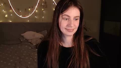 Snapshot of liliatlu chatting on 10-17-25, 11:07 Lilu online show from 10-17-25, 11:07