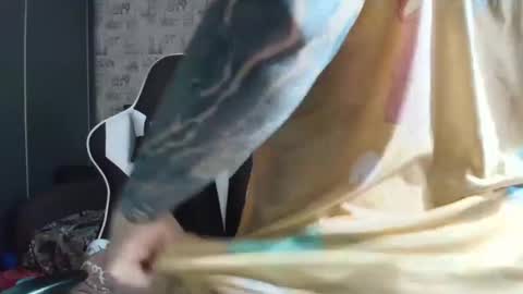 liliawoolf online show from 04-18-26, 06:39