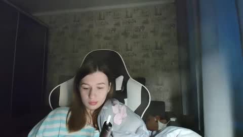 liliawoolf online show from 04-29-26, 03:21