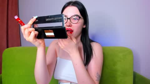 Snapshot of lilibethxx chatting on 12-11-24, 01:47 lilibethxx online show from 12-11-24, 01:47