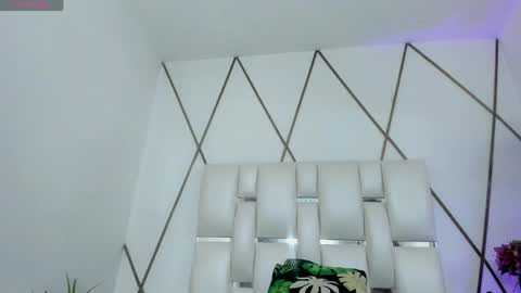 LIli cameron  online show from 04-21-26, 11:27