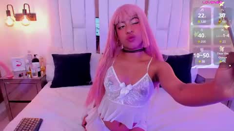 Lilieth  online show from 06-20-26, 12:41