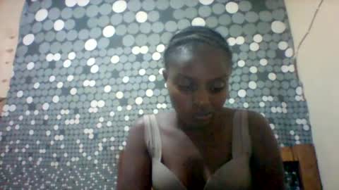 liligal online show from 06-29-26, 07:36