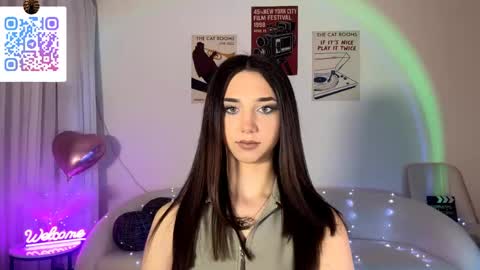 Lina online show from 04-29-26, 10:49
