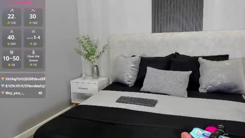 lilii peach online show from 07-10-26, 12:37
