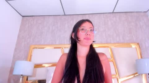 Snapshot of liliithqueen chatting on 09-10-25, 08:42 Lilith online show from 09-10-25, 08:42