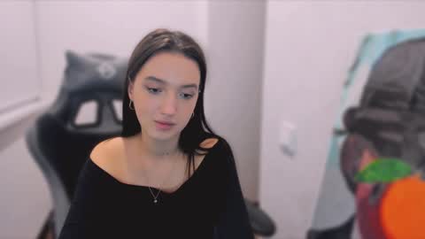 Snapshot of lililaluna chatting on 01-14-25, 06:38             ...  online show from 01-14-25, 06:38