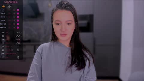 Snapshot of lililaluna chatting on 09-13-25, 07:02             ...  online show from 09-13-25, 07:02