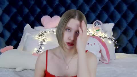 Snapshot of lililinn chatting on 03-03-25, 04:25 LiliLinn online show from 03-03-25, 04:25