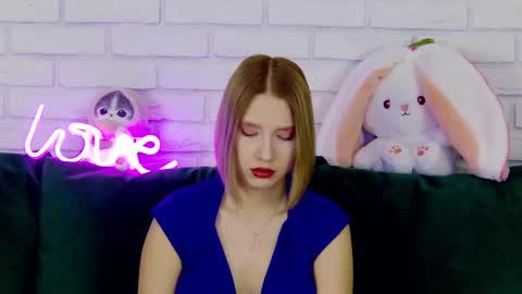 Snapshot of lililinn chatting on 03-07-25, 04:24 LiliLinn online show from 03-07-25, 04:24