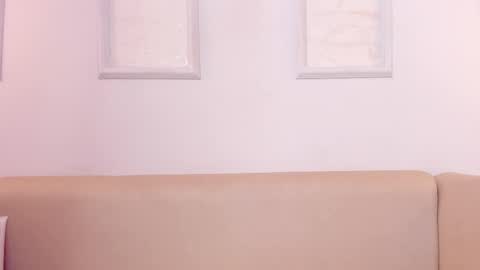 Snapshot of lilily_lv chatting on 09-23-25, 12:35 Lilly online show from 09-23-25, 12:35